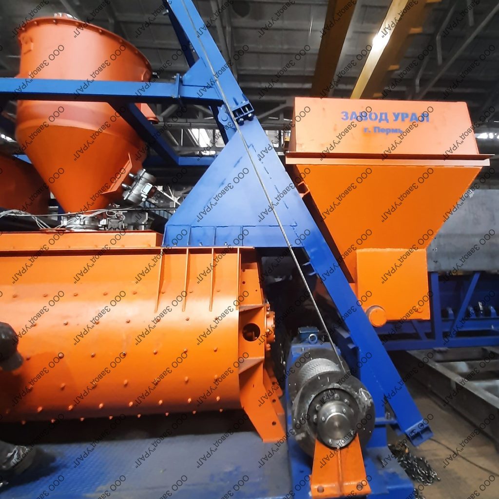 Двухвальный бетоносмеситель УРАЛ ДБС-1500